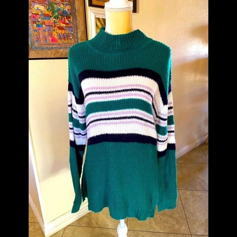 100 % acrylic green mock sweater